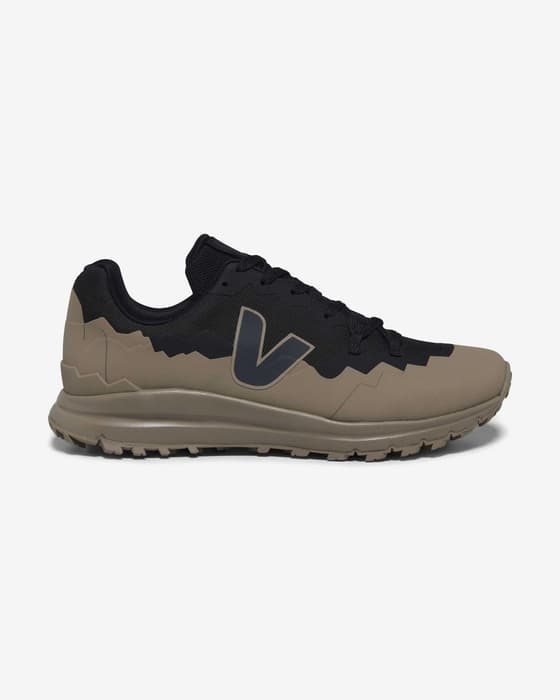 Zapatillas Veja Fitz Roy Trek-Shell negro marrón claro