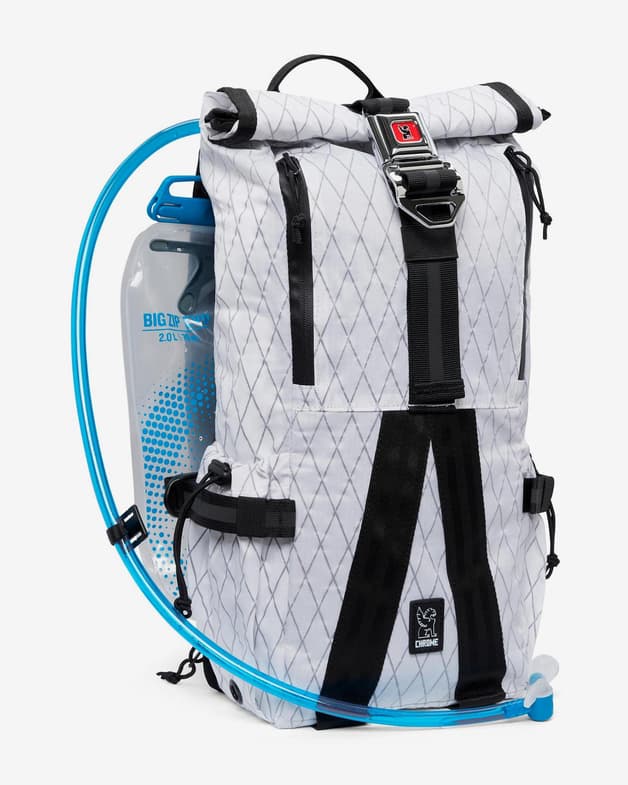 Mochila Chrome Tensile Trail Hydro Pack 16L blanco negro  - #4