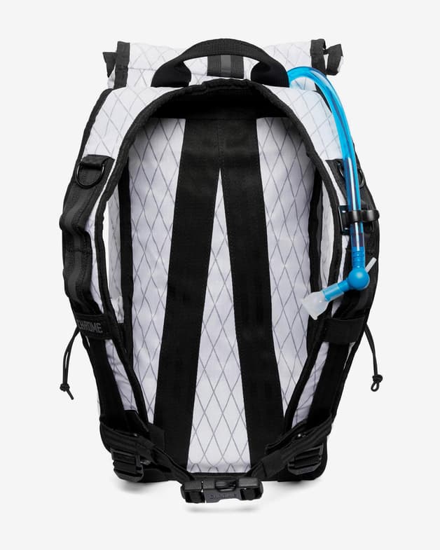 Mochila Chrome Tensile Trail Hydro Pack 16L blanco negro  - #5