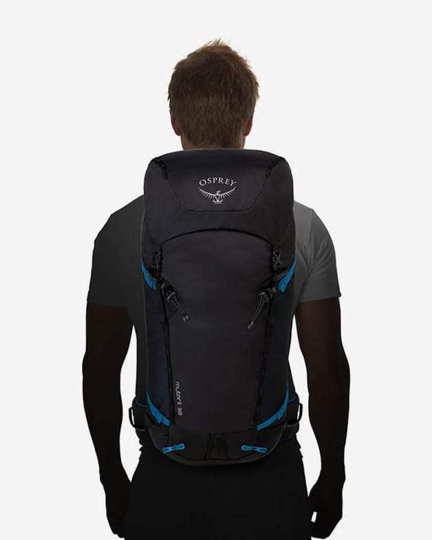 Mochila Osprey Mutant 38L negro azul cielo - #5