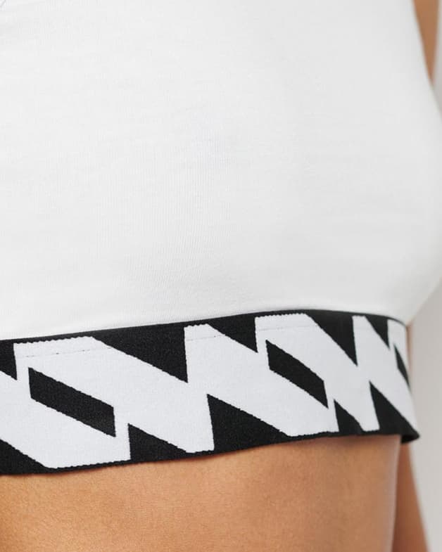 Camiseta Superdry Code Elastic Crop sin mangas blanco negro mujer - #3