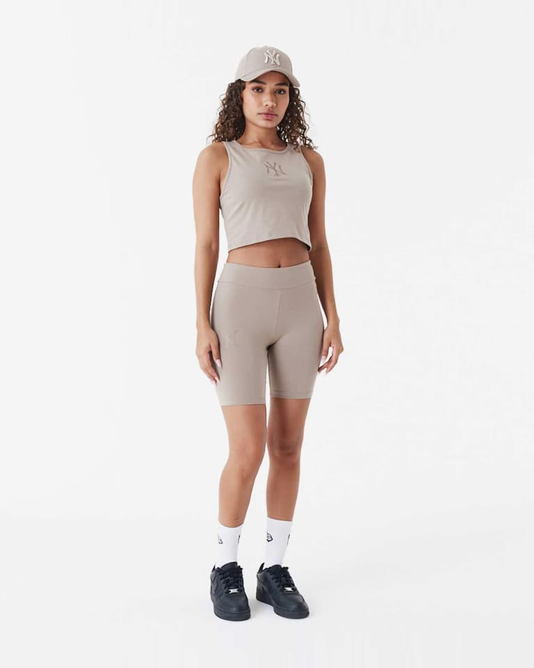 Short mesh New Era MLB Le Cycling women's shorts. | Deporvillage