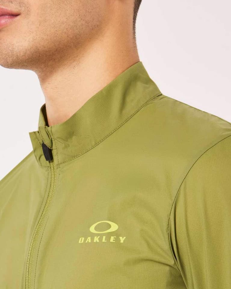 Oakley Endurance Light Windbreaker Jacket | Deporvillage